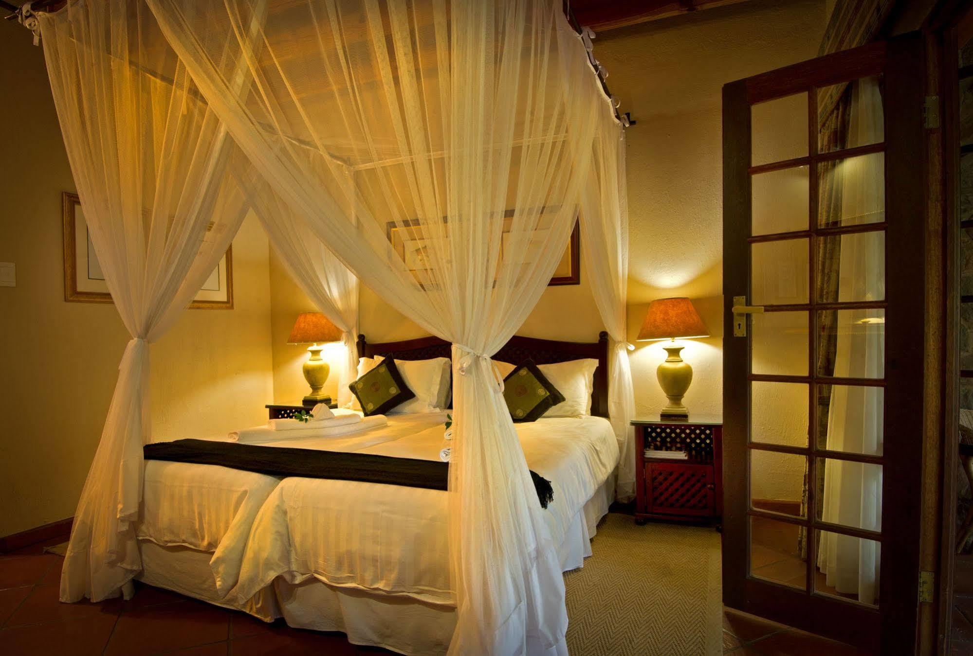 Blyde River Canyon Lodge โฮดสปรูท ภายนอก รูปภาพ